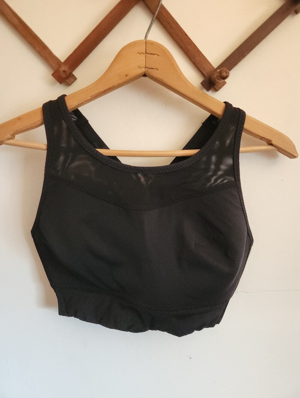 Athleta Full Coverage Sports Bra Adjustable Built In Padding Black Small